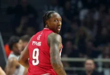 Ο Ολυμπιακός πέρασε από το «Παλατάκι» με σούπερ Σέιμπεν Λι