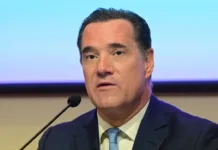 Γεωργιάδης: Διαφωνία για άρση ασυλίας βουλευτών