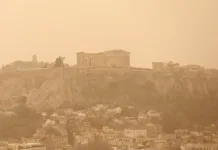 Νέο κύμα αφρικανικής σκόνης καλύπτει τη χώρα – Λασποβροχές και επιδείνωση έως την Πέμπτη