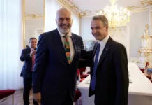 Συνάντηση Μητσοτάκη – Ράμα στο Μαξίμου