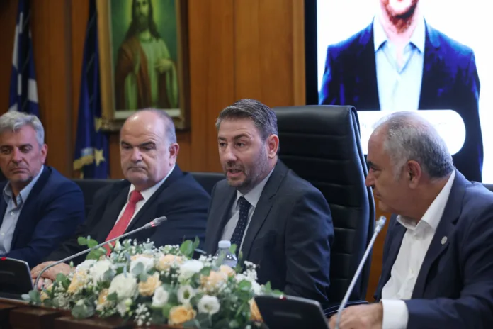 Νίκος Ανδρουλάκης κατά την παρουσίαση προτάσεων
