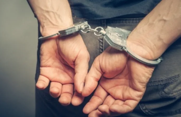 Αιγάλεω εμπρησμός αναπτήρας σύλληψη