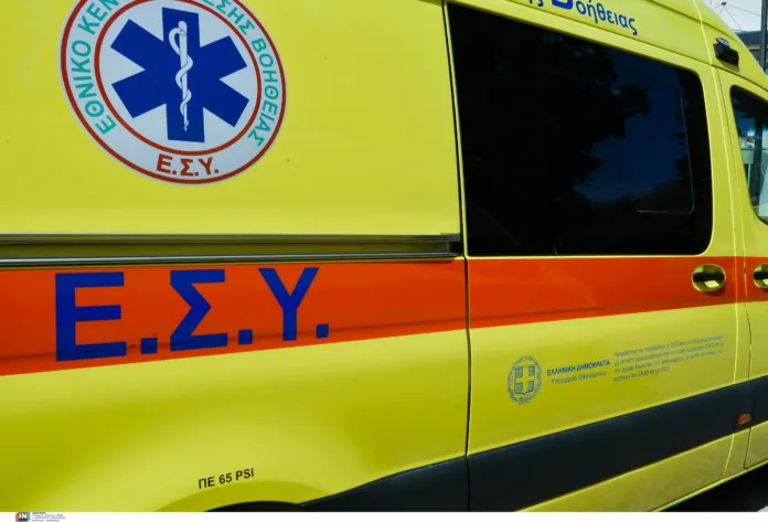 Στιγμιότυπο από την περιοχή Αγία Μαρίνα στη Λέρο με αστυνομική παρουσία