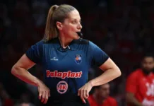 Basketgate: Ξεκίνησε η απολογία Κορομηλά – Στα δικαστήρια και η Τσαρούχα, ακολουθεί ο Πηλοΐδης